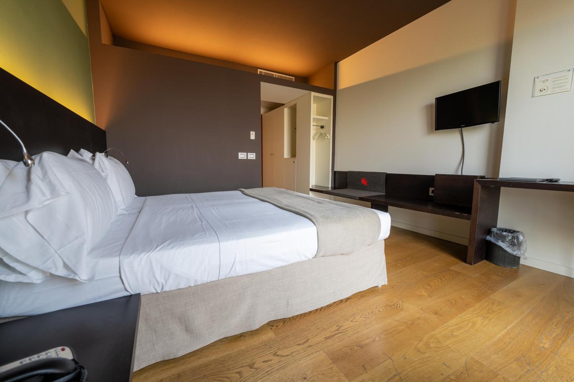 Mod 05 Bike Hotel Sandra Εξωτερικό φωτογραφία
